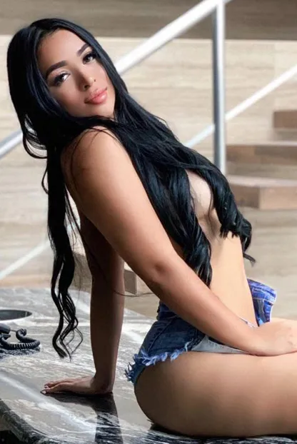 images/lb/lb-cover-carolina-martinez-int3.webp