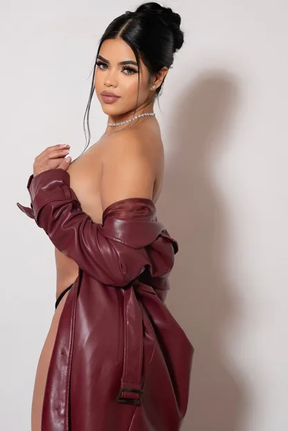 images/lb/lb-cover-michelle-castañeda-INT_2025050103038.webp