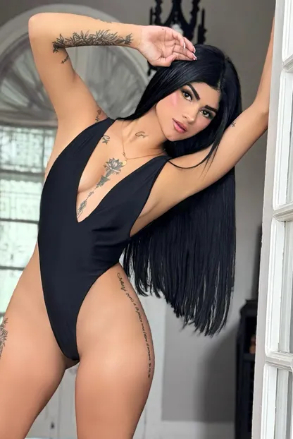 Miroslava Fox