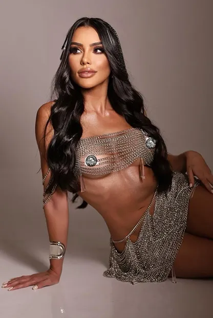Renata Alves
