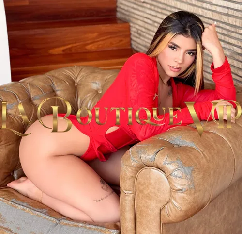 images/lb/lb-gallery-alana-parker-B3.webp