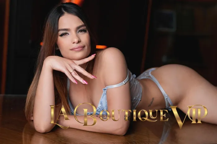 images/lb/lb-gallery-ashly-zambrano-B8.webp