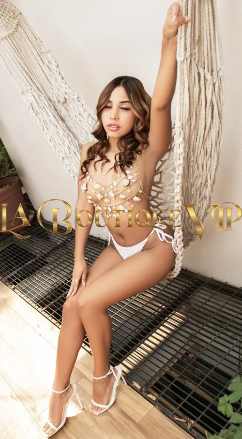 images/lb/lb-gallery-bianca-giosafat-A1.webp