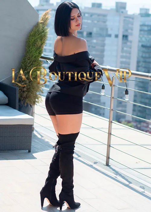 images/lb/lb-gallery-cami-bayori-A6.webp