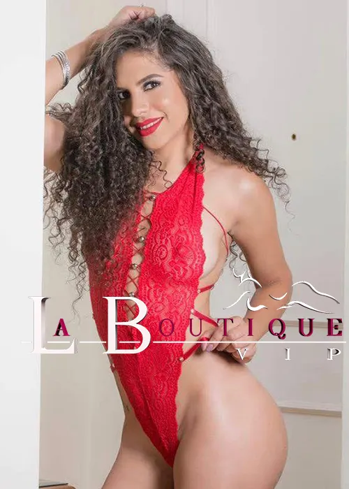 images/lb/lb-gallery-cristal-medina-aa2.webp