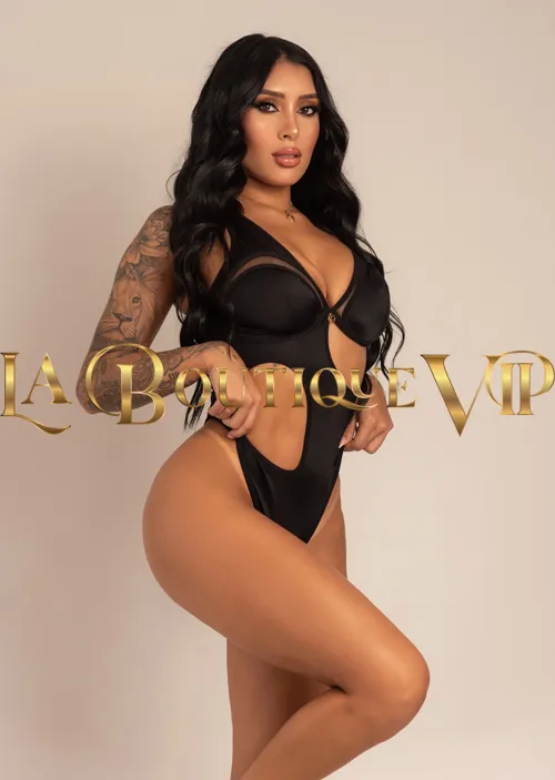 images/lb/lb-gallery-crystal-rodriguez-A3.webp
