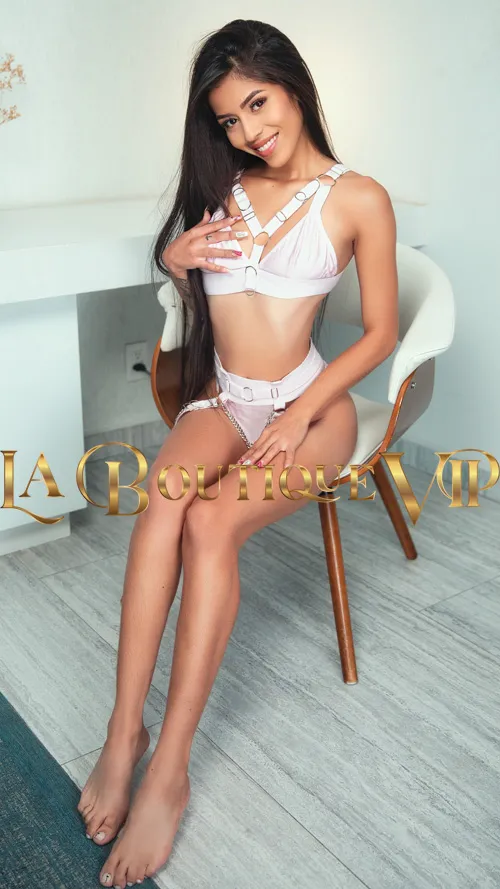 images/lb/lb-gallery-dulce-ruiz-a5.webp