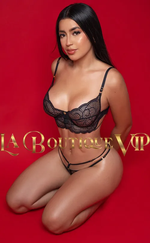 images/lb/lb-gallery-miley-sandoval-A4.webp