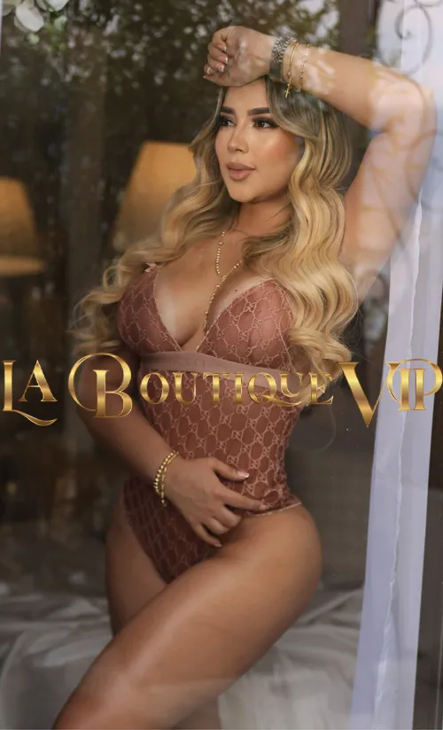 images/lb/lb-gallery-sara-rous-A1.webp