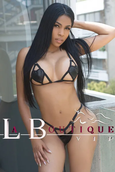 images/lb/lb-gallery-valentina-fox-ss6_20230309084351.webp