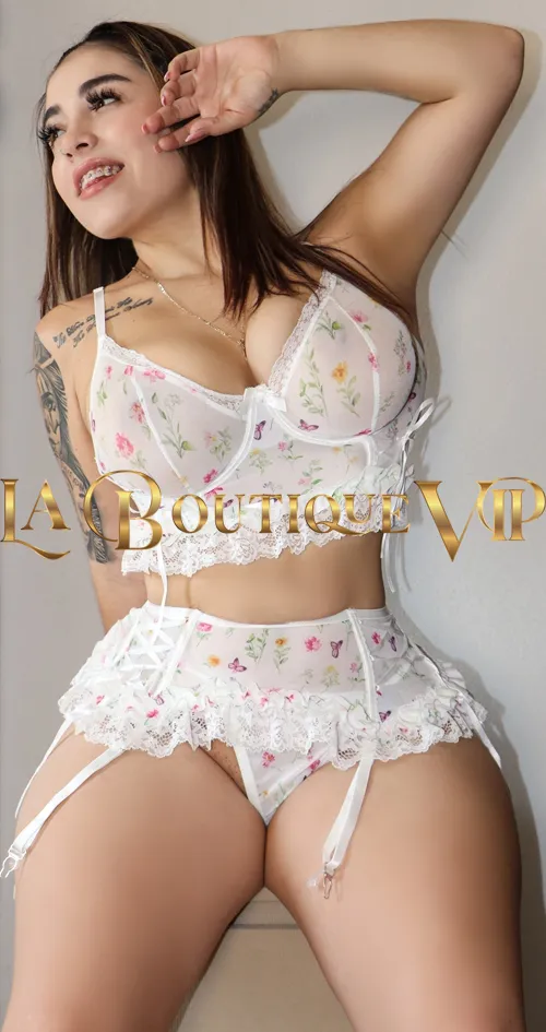 images/lb/lb-gallery-violeta-mora-B5.webp