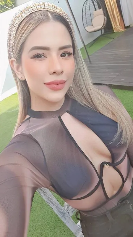 Regina Paris - Venezuela 🇻🇪 😍 5⭐