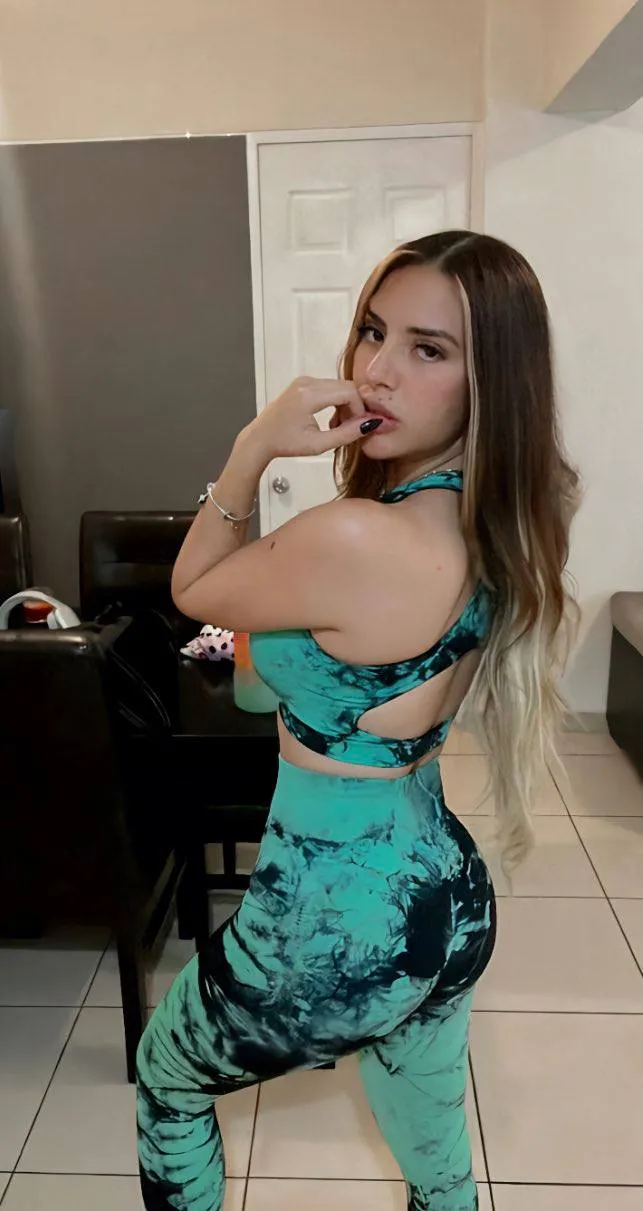 Avaliação de acompanhante de 5 estrelas