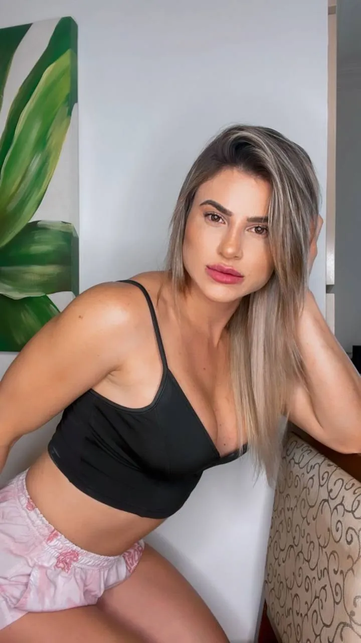 Yasmin Prado - Brasil 🇧🇷 😍 5⭐