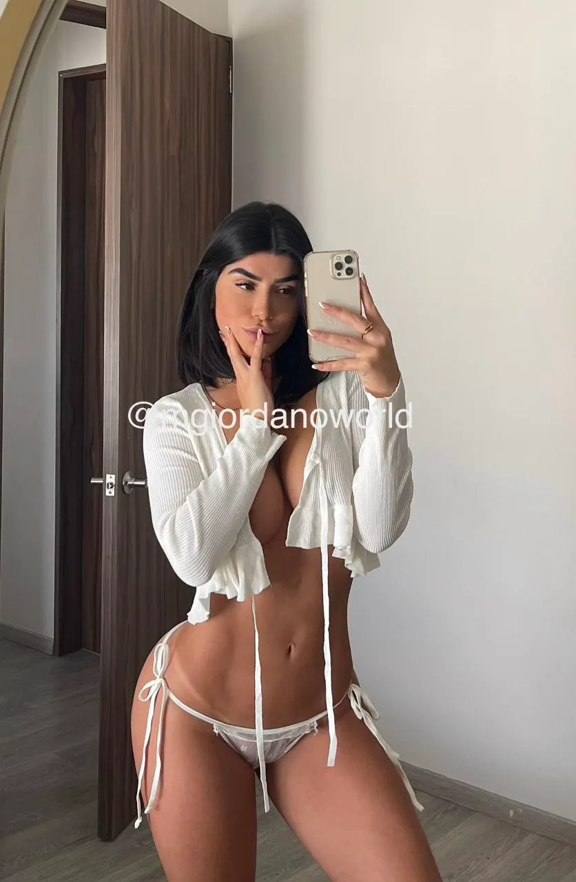 Mirella Giordano - Brasil 🇧🇷 👌 5⭐