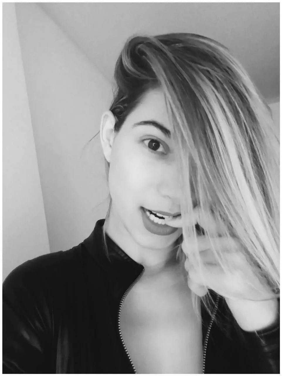 Monserrat Sáenz - Colombia 🇨🇴 - España 🇪🇸 👏 5⭐