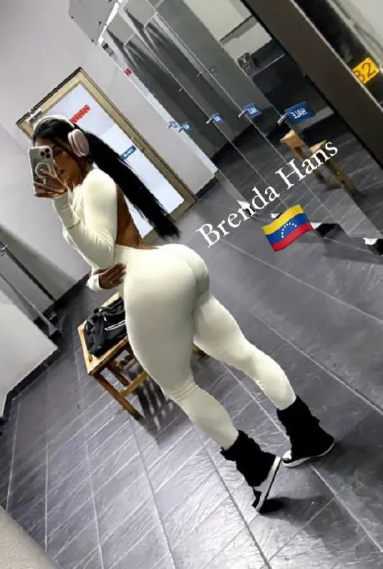 Brenda Hans - Venezuela 🇻🇪 😮💨 4⭐