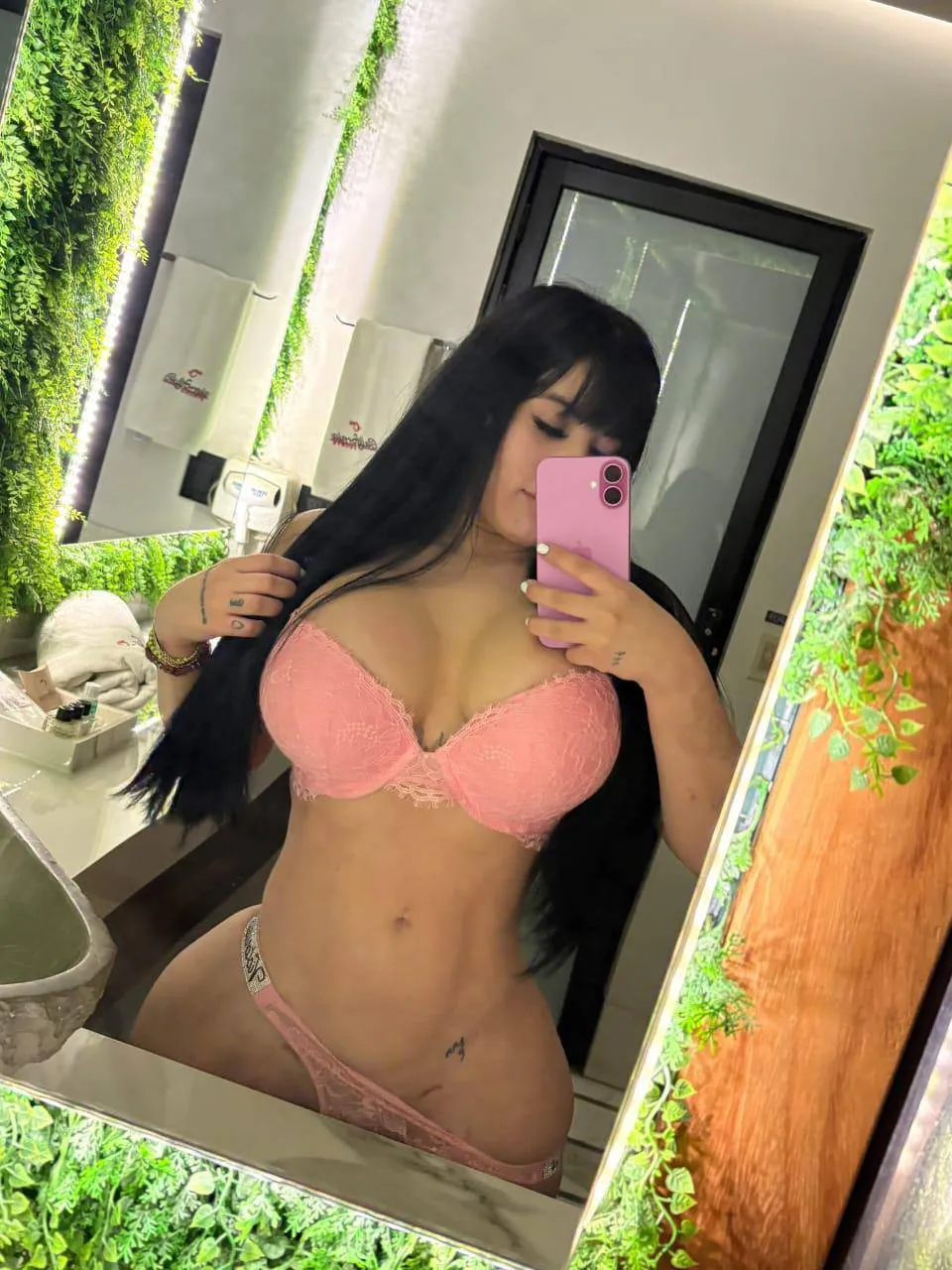 Lilian Mucci-México 🇲🇽 🤫 5⭐