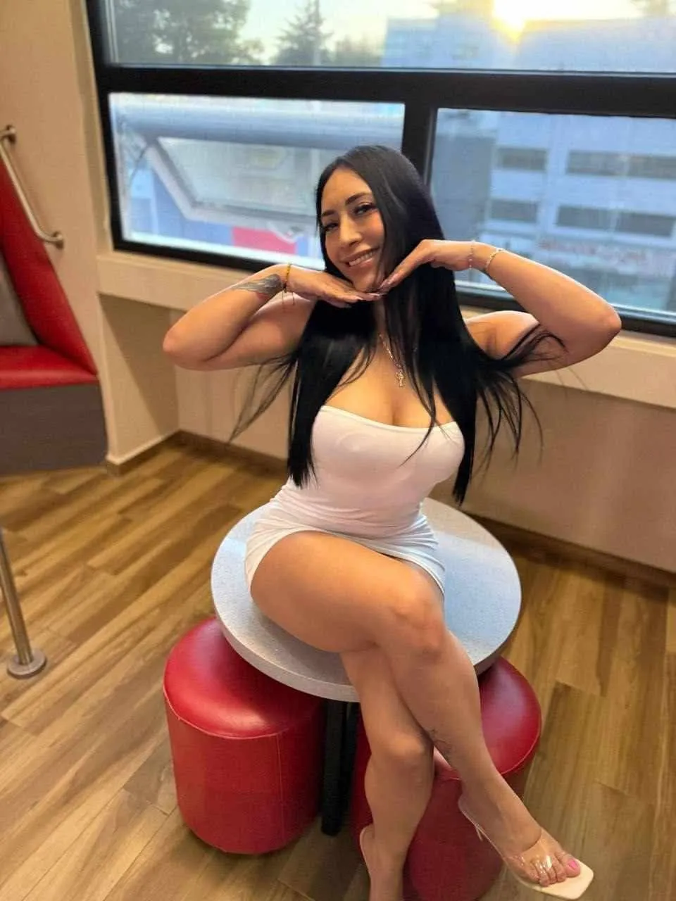 Avaliação de acompanhante de 4 estrelas