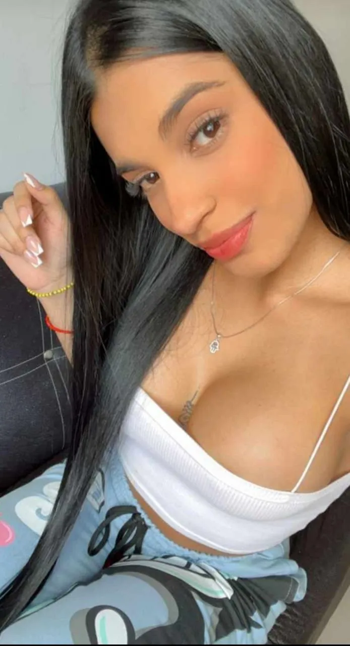 Nika Hamilton - Venezuela 🇻🇪 🤔 4⭐