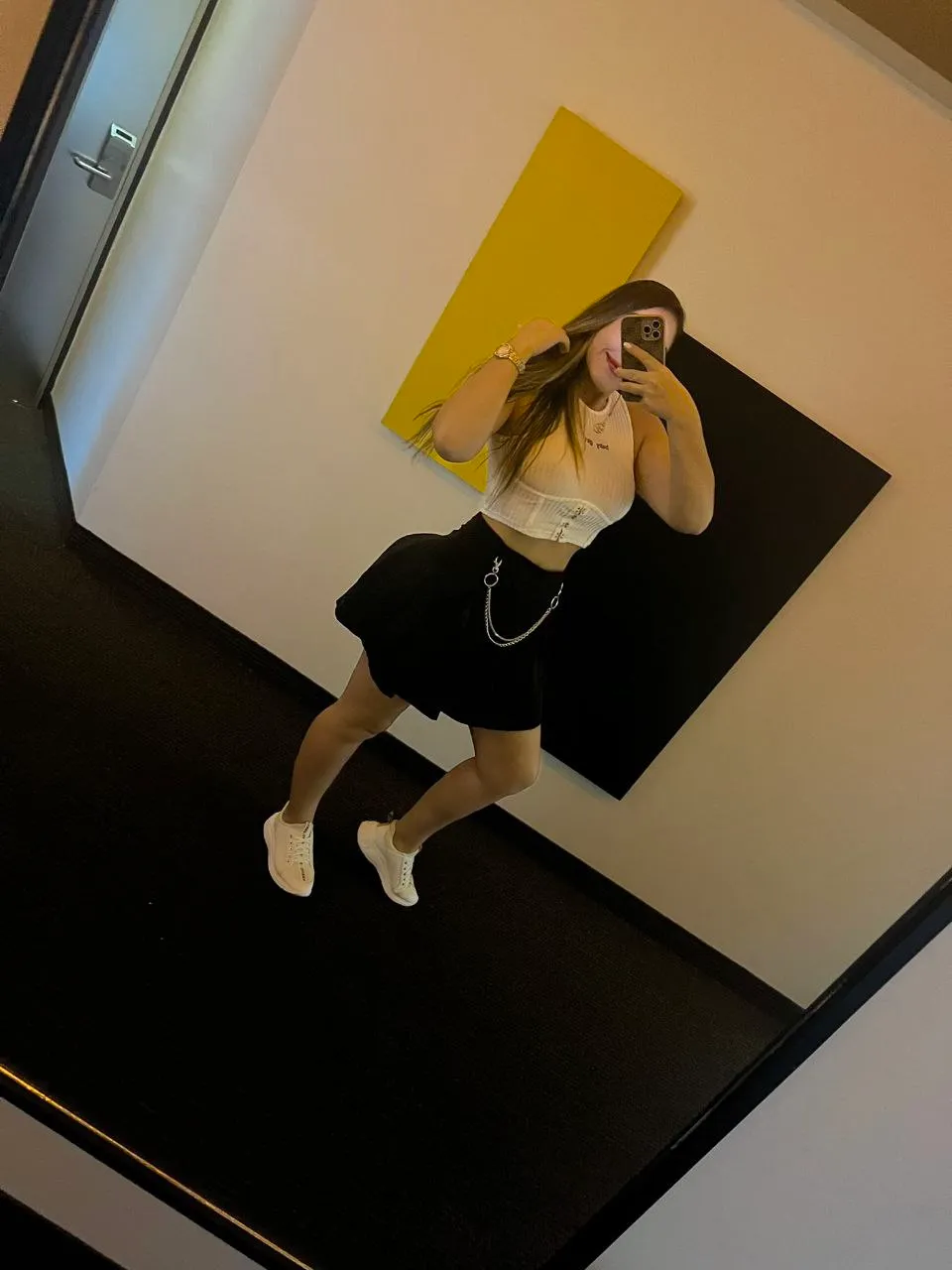 Review of Juliana Zea