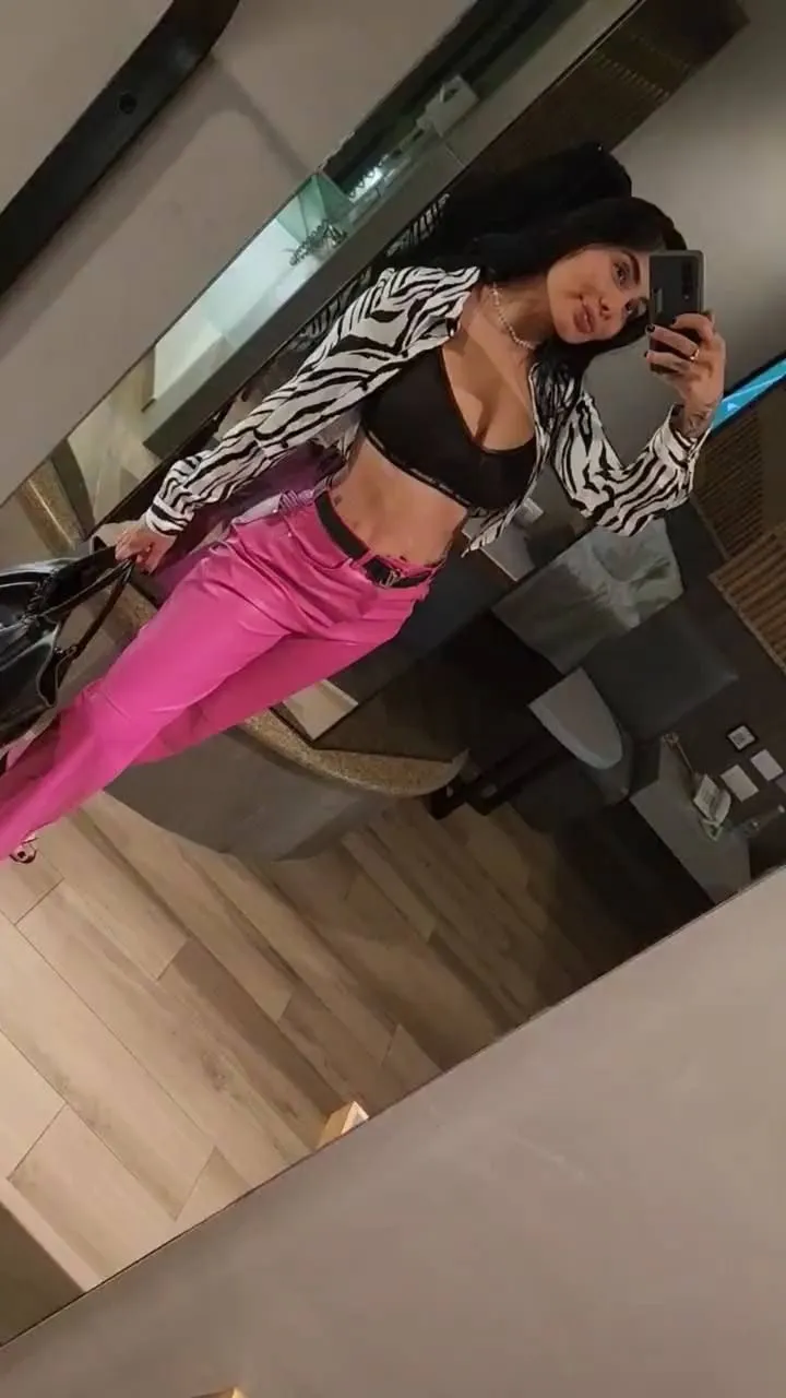 Avaliação de acompanhante de 5 estrelas