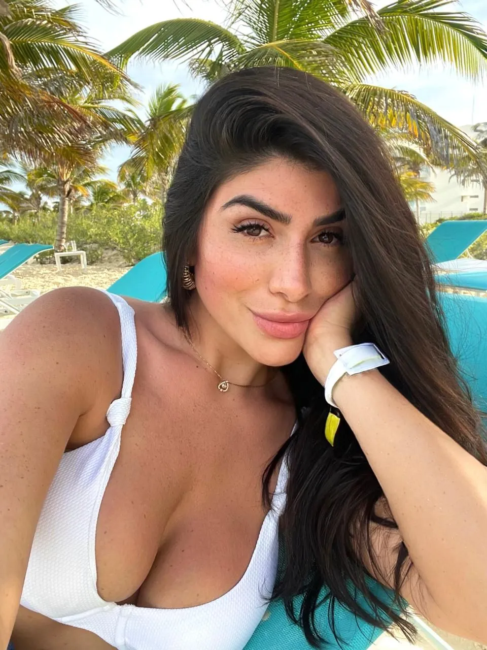 Mirella Giordano - Brasil 🇧🇷 😘 5⭐