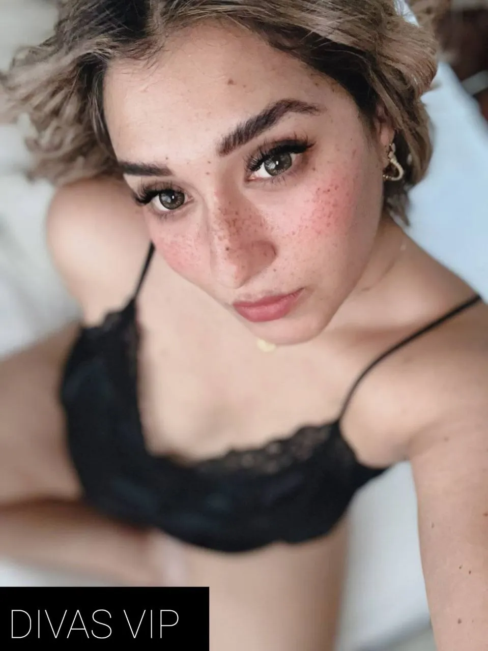 Alejandra González 💎 5⭐